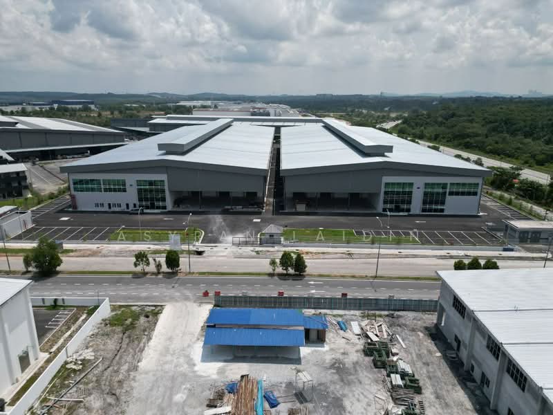 Warehouse for Sale in Bandar Baru Enstek (Bandar Enstek) - Asyran Laidin - Exterior - PropertyGuru.com.my