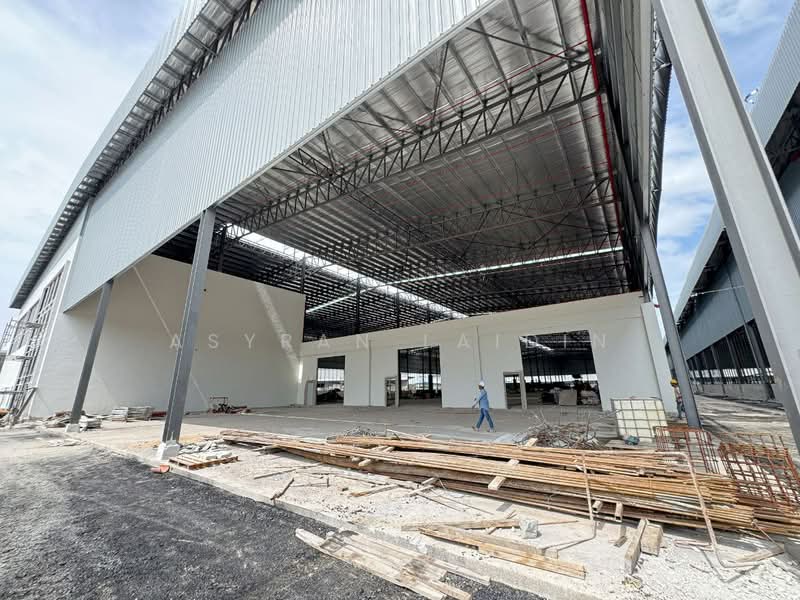 Warehouse for Sale in Bandar Baru Enstek (Bandar Enstek) - Asyran Laidin - Exterior - PropertyGuru.com.my