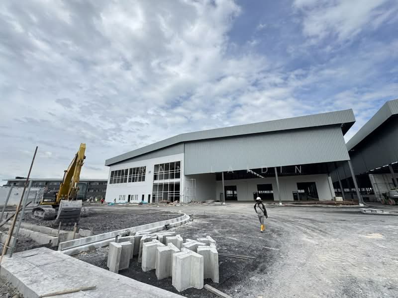 Warehouse for Sale in Bandar Baru Enstek (Bandar Enstek) - Asyran Laidin - PropertyGuru.com.my