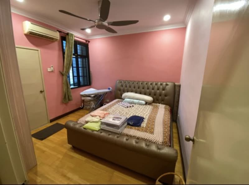 2-storey Terraced House for Sale in Bandar Kinrara Seksyen 6 (Bandar Kinrara) - Jack Leu - Bedroom - PropertyGuru.com.my
