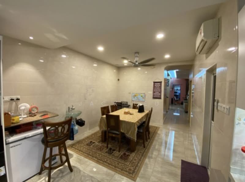 2-storey Terraced House for Sale in Bandar Kinrara Seksyen 6 (Bandar Kinrara) - Jack Leu - Dining Room - PropertyGuru.com.my