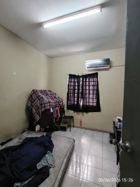 Flat for Sale at Taman Melawati - Steve Tey - Bedroom - PropertyGuru.com.my