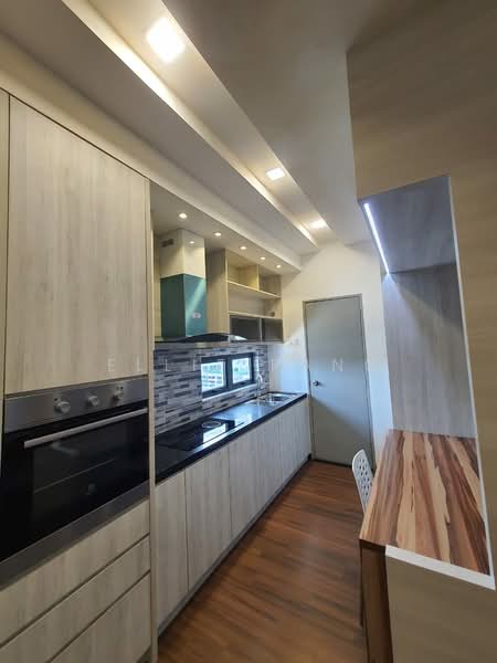 Servis Apartment untuk Disewa di Silk Sky - Ellie Pang - Kitchen - PropertyGuru.com.my