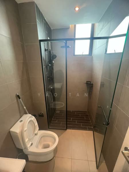 Servis Apartment untuk Disewa di H2O Residences - Yao Tan - Bathroom - PropertyGuru.com.my