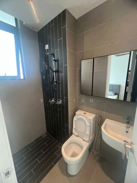 Servis Apartment untuk Disewa di H2O Residences - Yao Tan - Bathroom - PropertyGuru.com.my