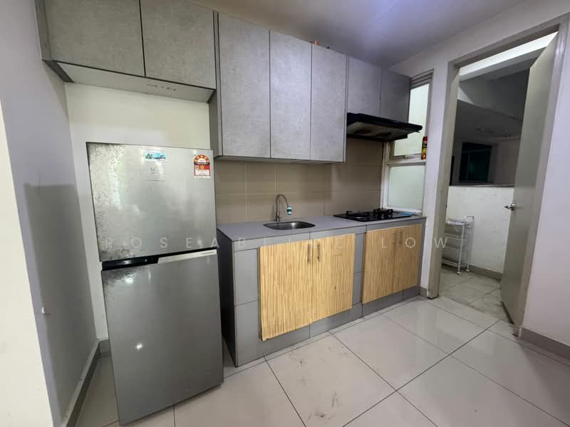 Kondominium untuk Dijual di Mutiara Ville - Roseabelle Low - Kitchen - PropertyGuru.com.my