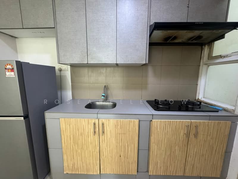 Kondominium untuk Dijual di Mutiara Ville - Roseabelle Low - Kitchen - PropertyGuru.com.my
