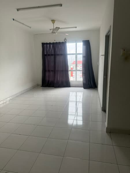 Servis Apartment untuk Dijual di M3 Residency - Chun Wei - Living Room - PropertyGuru.com.my