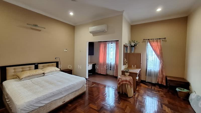 Rumah Teres 2 Tingkat untuk Dijual di Putra Heights (Subang Jaya) - Ron Ngiam - Bedroom - PropertyGuru.com.my