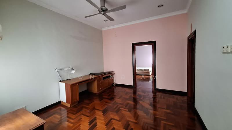 Rumah Teres 2 Tingkat untuk Dijual di Putra Heights (Subang Jaya) - Ron Ngiam - Study - PropertyGuru.com.my