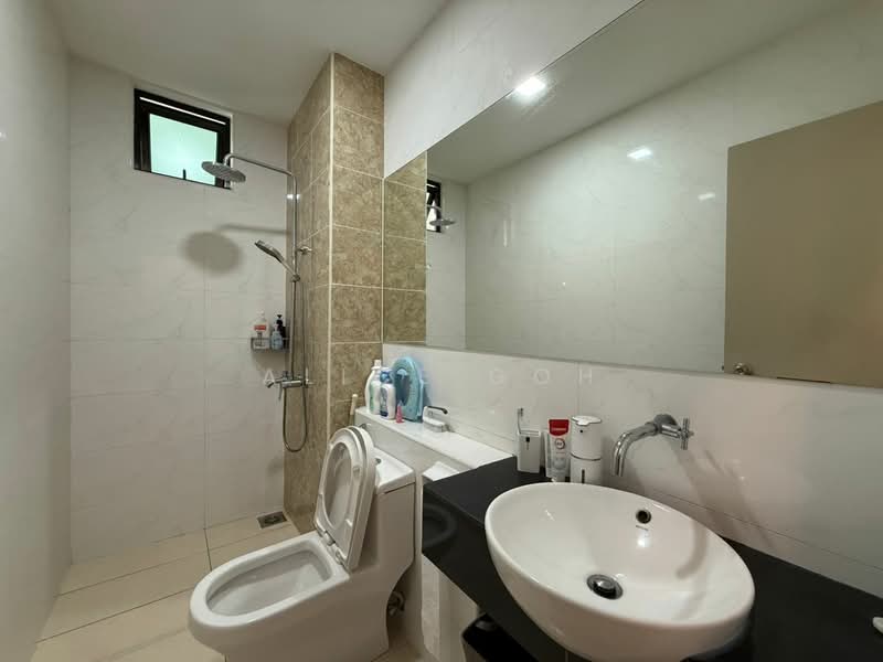 Service Residence for Sale at D'Summit Residences - Alice Goh - PropertyGuru.com.my