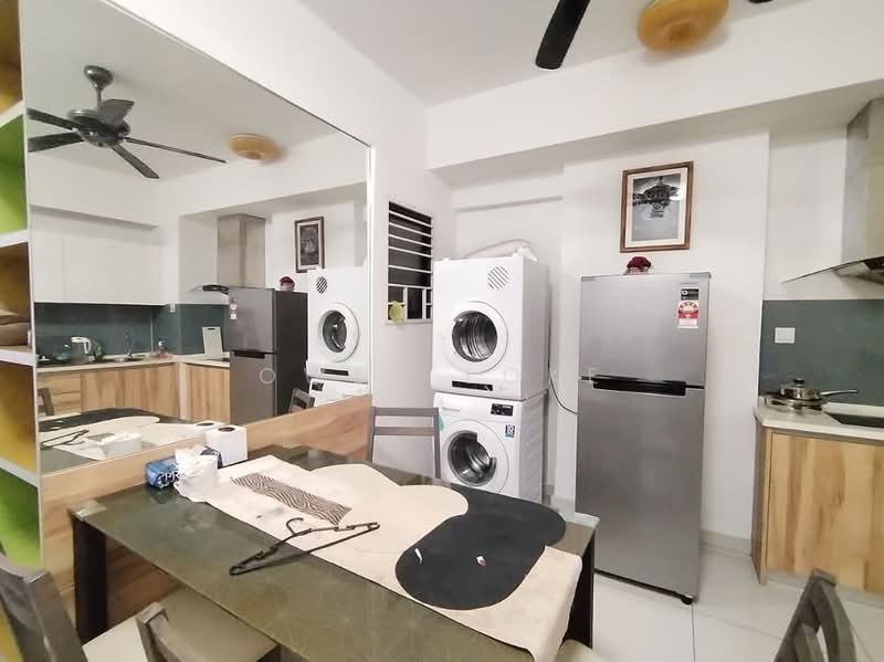 Servis Apartment untuk Disewa di Avenue D'Vogue - Owen Loke - Kitchen - PropertyGuru.com.my