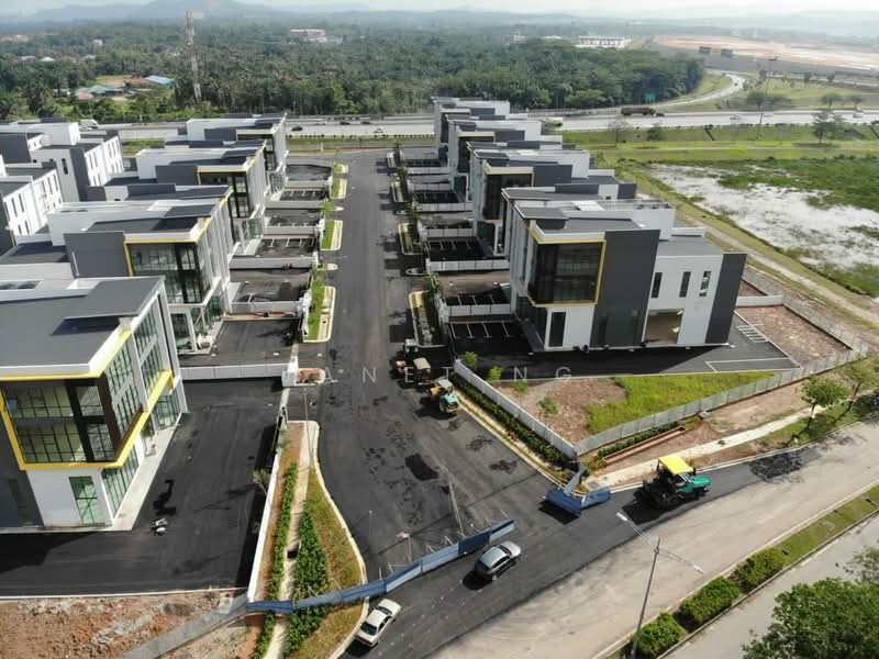 Kilang untuk Dijual di Taman Sepang (Sepang) - Janet Ng - Exterior - PropertyGuru.com.my