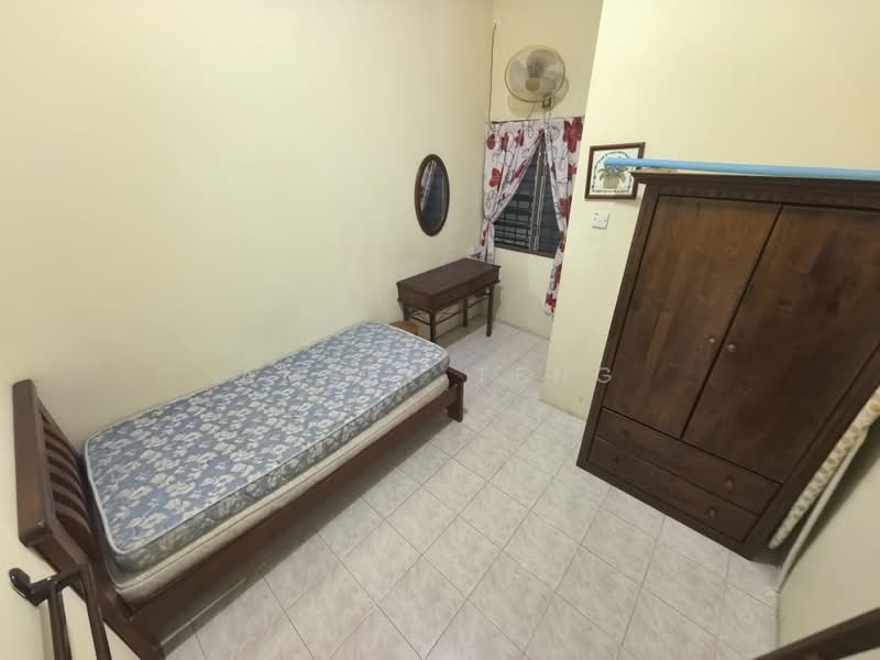 Rumah Teres 2 Tingkat untuk Disewa di Gunung Rapat (Ipoh) - Amely Teng - Bedroom - PropertyGuru.com.my