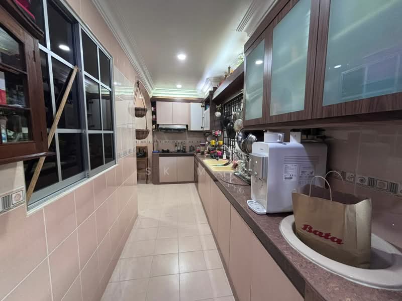 Rumah Teres 1 Tingkat untuk Dijual di Taman Nusa Damai (Pasir Gudang) - SK Mok - Kitchen - PropertyGuru.com.my