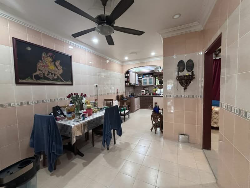 Rumah Teres 1 Tingkat untuk Dijual di Taman Nusa Damai (Pasir Gudang) - SK Mok - Dining Room - PropertyGuru.com.my
