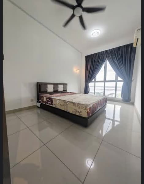 Service Residence for Sale at Meridin Bayvue Serviced Apartment - Carson . - Bedroom - PropertyGuru.com.my