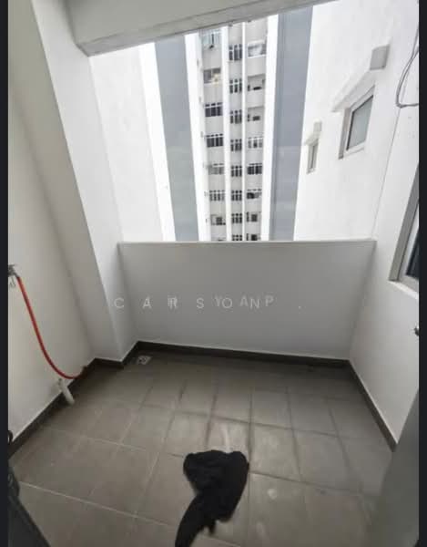 Service Residence for Sale at Meridin Bayvue Serviced Apartment - Carson . - Balcony - PropertyGuru.com.my