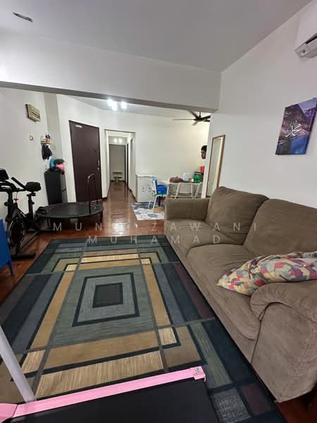 Kondominium untuk Dijual di Bella Vista - Muna Zawani Muhamad - Living Room - PropertyGuru.com.my
