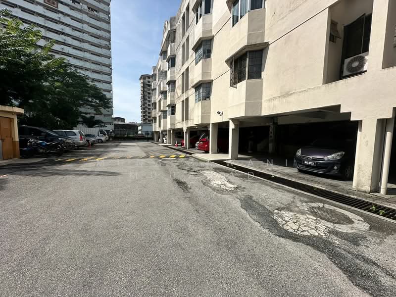 Kondominium untuk Dijual di Bella Vista - Muna Zawani Muhamad - Exterior - PropertyGuru.com.my