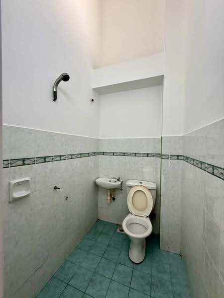 2-storey Terraced House for Sale in Pasir Gudang (Johor) - Jennie Ooi - Bathroom - PropertyGuru.com.my