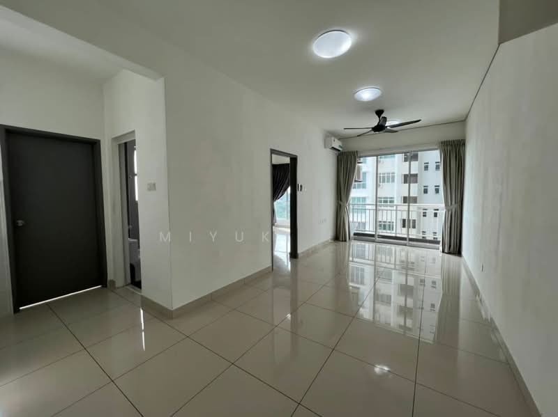 Kondominium untuk Dijual di The Aliff Residences (Alif Utama) - Miyuki Lee - Living Room - PropertyGuru.com.my