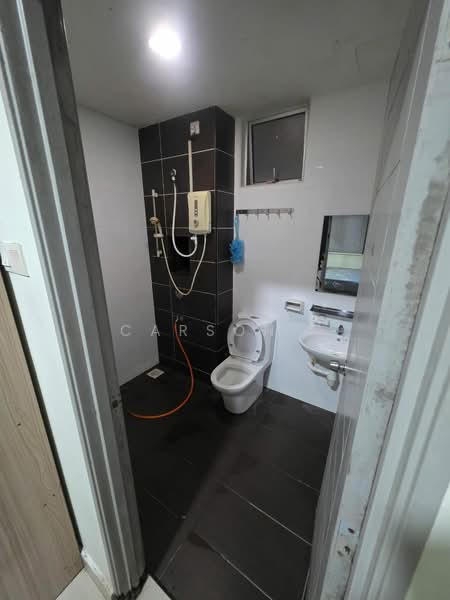 Pangsapuri untuk Dijual di East Bay (Seri Bayan) - Carson . - Bathroom - PropertyGuru.com.my