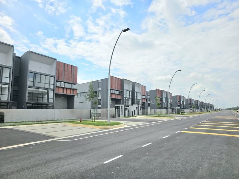 Kilang untuk Disewa di Sungai Buloh (Selangor) - Janet Ng - Exterior - PropertyGuru.com.my