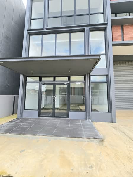 Kilang untuk Disewa di Sungai Buloh (Selangor) - Janet Ng - Exterior - PropertyGuru.com.my
