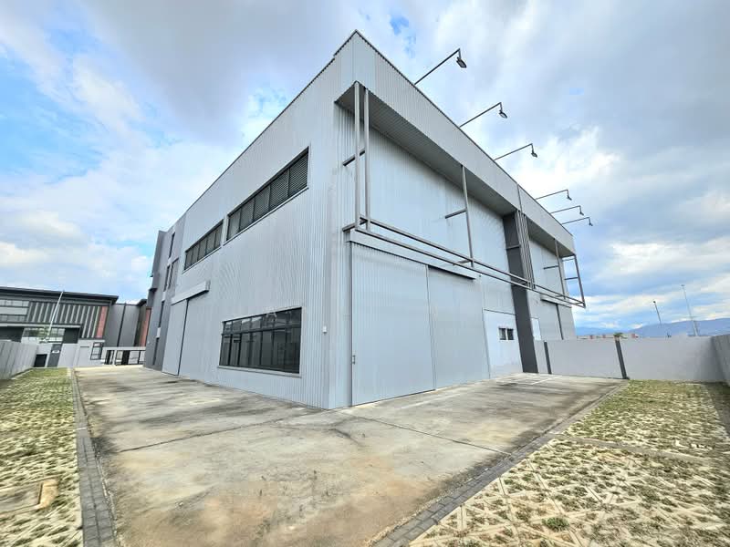 Kilang untuk Disewa di Sungai Buloh (Selangor) - Janet Ng - Exterior - PropertyGuru.com.my
