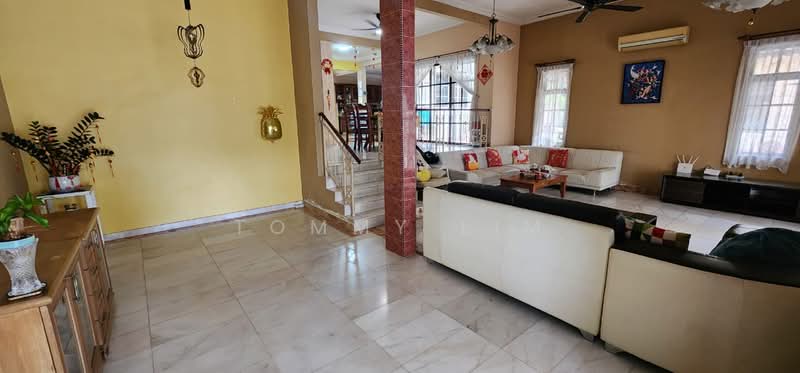 Rumah Berkembar untuk Dijual di Bukit Rahman Putra (Sungai Buloh) - Tommy Lim - Living Room - PropertyGuru.com.my