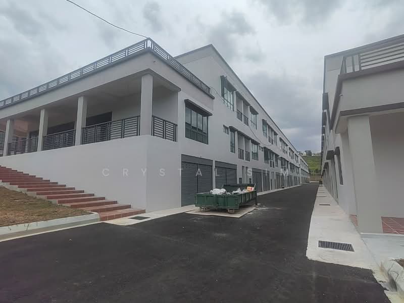 Shop for Rent in Seremban (Negeri Sembilan) - Crystal Sim - Exterior - PropertyGuru.com.my