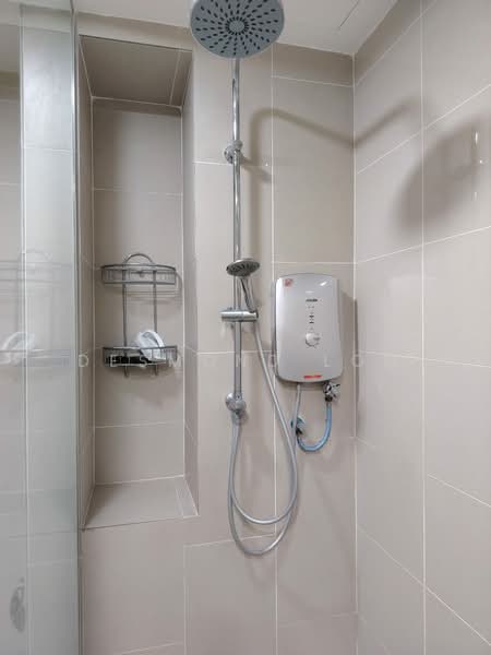 Servis Apartment untuk Disewa di KL Gateway Residences - Desmond Low - Bathroom - PropertyGuru.com.my