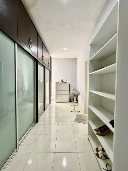 Semi-Detached House for Sale in Jalan Ipoh (Kuala Lumpur) - Dinie Akmal - PropertyGuru.com.my