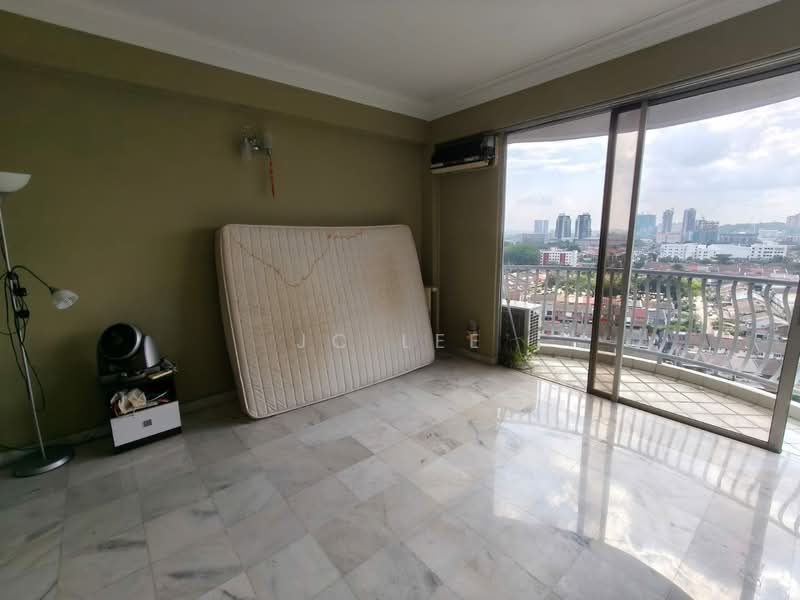Kondominium untuk Dijual di Jasmine Towers - Jc Lee - Balcony - PropertyGuru.com.my