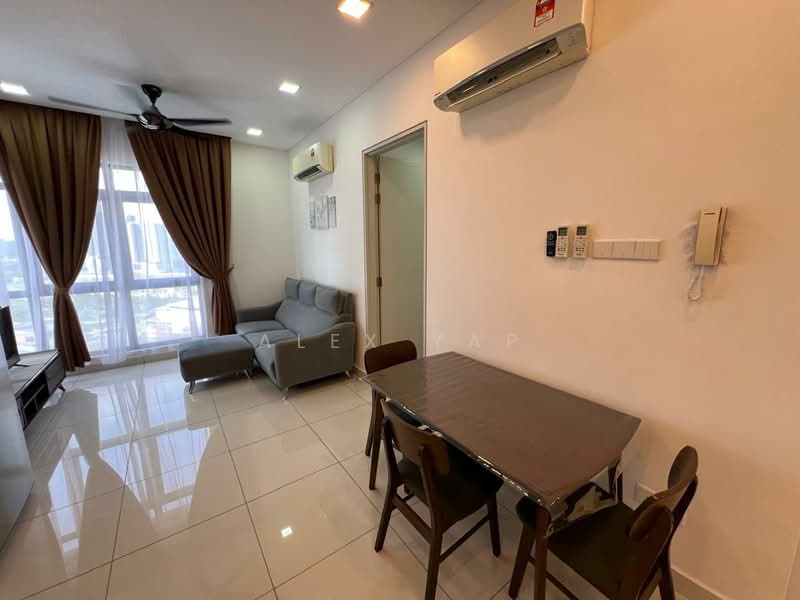 Kondominium untuk Dijual di Vivo Residential Suites - Alex Yap - Living Room - PropertyGuru.com.my