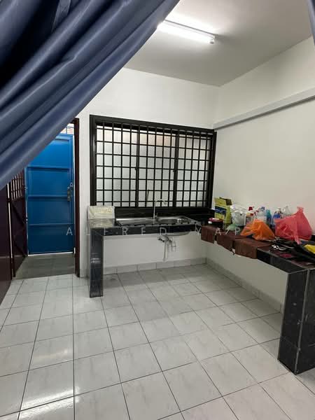 2-storey Terraced House for Rent in Skudai (Johor) - Alfred Yap - Kitchen - PropertyGuru.com.my