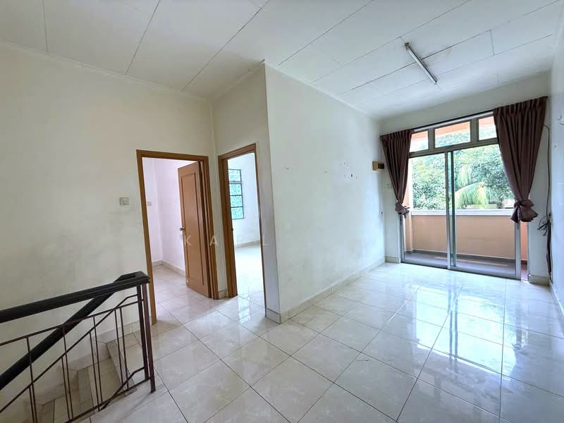 2-storey Terraced House for Sale in Taman Austin Perdana (Tebrau) - Karl Lim - Interior - PropertyGuru.com.my