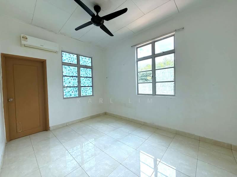 2-storey Terraced House for Sale in Taman Austin Perdana (Tebrau) - Karl Lim - Interior - PropertyGuru.com.my