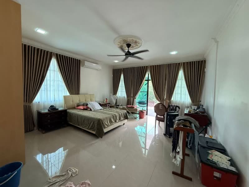 Bungalow for Sale in Taman Bukit Kempas (Tampoi) - Lilara Tiew - PropertyGuru.com.my