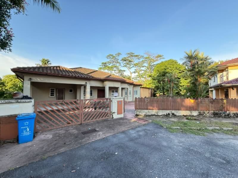Bungalow for Sale in Subang Bestari (Shah Alam) - Tom Yip - Exterior - PropertyGuru.com.my
