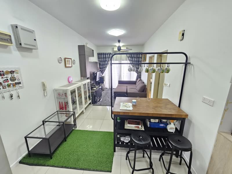Service Residence for Sale at Suria Residence - Winny Su - Living Room - PropertyGuru.com.my