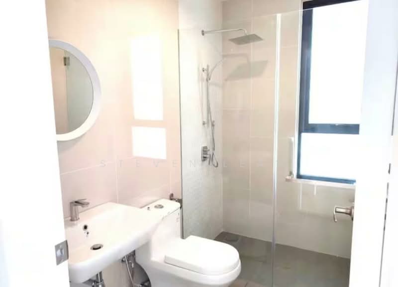 Service Residence for Sale at Continew - Steven Leaw - Master Bathroom - PropertyGuru.com.my