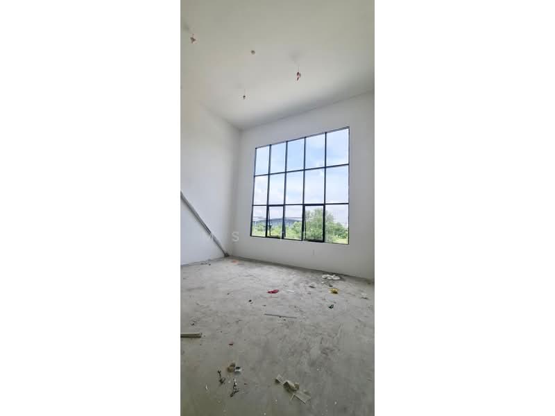 Semi-D Factory for Sale in Taman Perindustrian Kapar Bestari (Kapar) - Ms Teh - Interior - PropertyGuru.com.my
