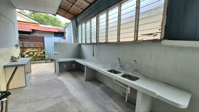 Bungalow for Sale in Menglembu (Perak) - YY Cheah - Exterior - PropertyGuru.com.my