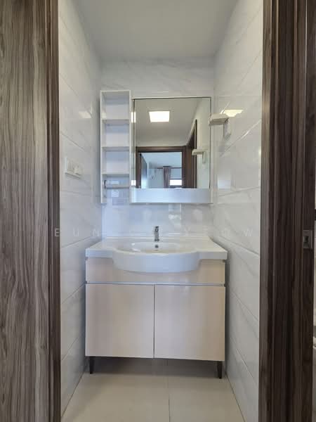 Apartment for Rent at Starview Bay @ Forest City - Eunice Yeow - Bathroom - PropertyGuru.com.my