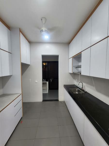 Rumah Teres 2 Tingkat untuk Disewa di Austin (Johor Bahru) - Tony Lim - Kitchen - PropertyGuru.com.my