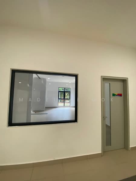 Office for Rent in Warisan Cityview (Cheras) - Madeline Mok - Partitioned Room - PropertyGuru.com.my