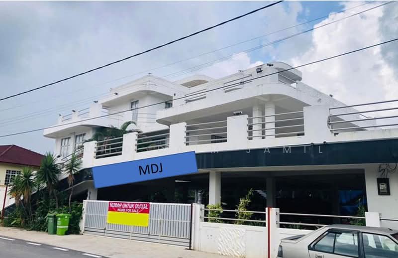 Bungalow for Sale in Kampung Baru Ketari (Bentong) - Mohd Daim Jamil - Exterior - PropertyGuru.com.my