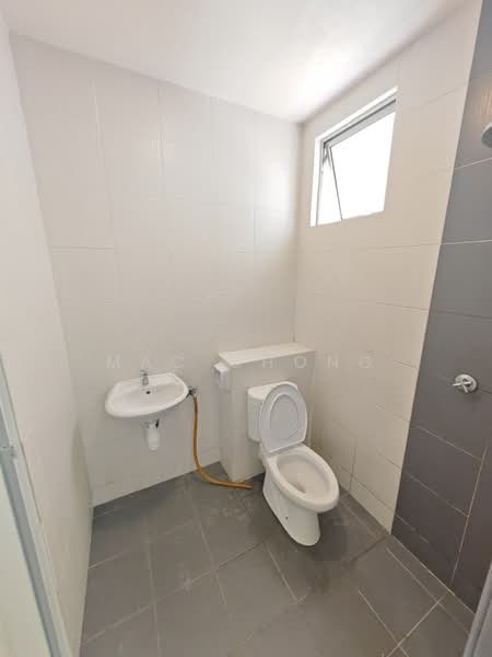 3-storey Terraced House for Rent in Taman Semenyih Mewah (Semenyih) - Mac Chong - Bathroom - PropertyGuru.com.my